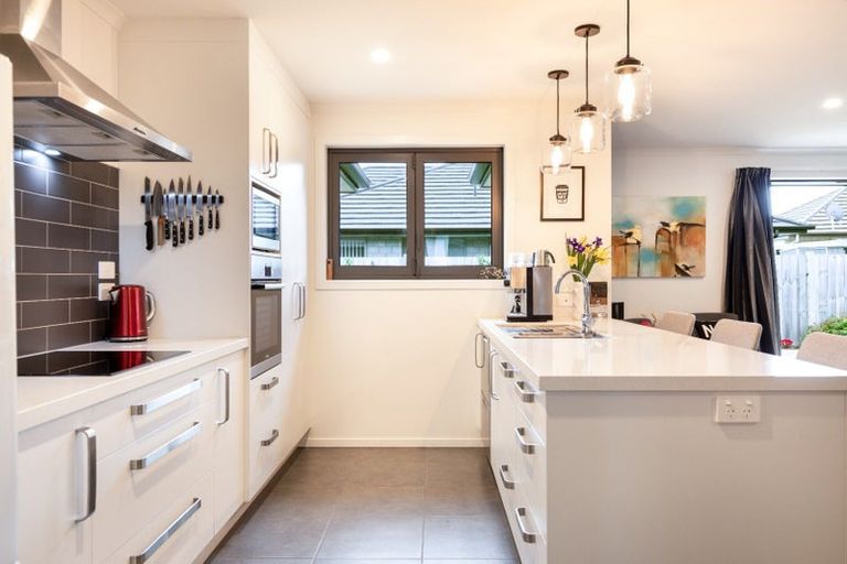 Photo of property in 2 Dyer Lane, Cambridge, 3434