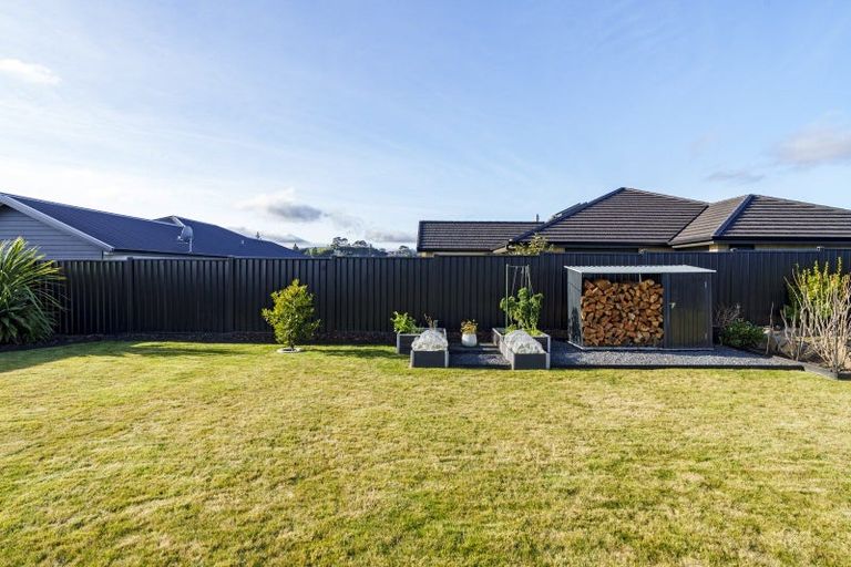 Photo of property in 27 Cemetery Road, East Taieri, Mosgiel, 9024