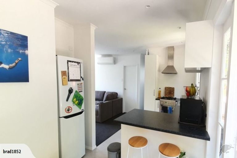 Photo of property in 7 Raniera Street, Glen Avon, New Plymouth, 4312