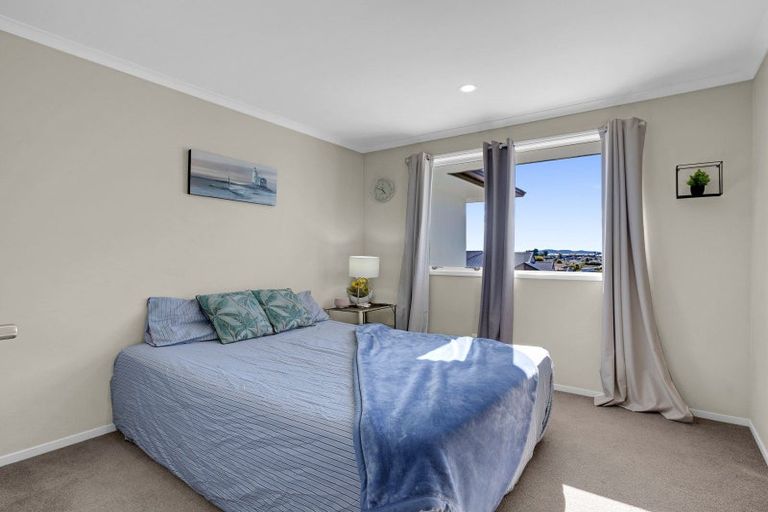 Photo of property in 6 Raddington Way, Huntington, Hamilton, 3210