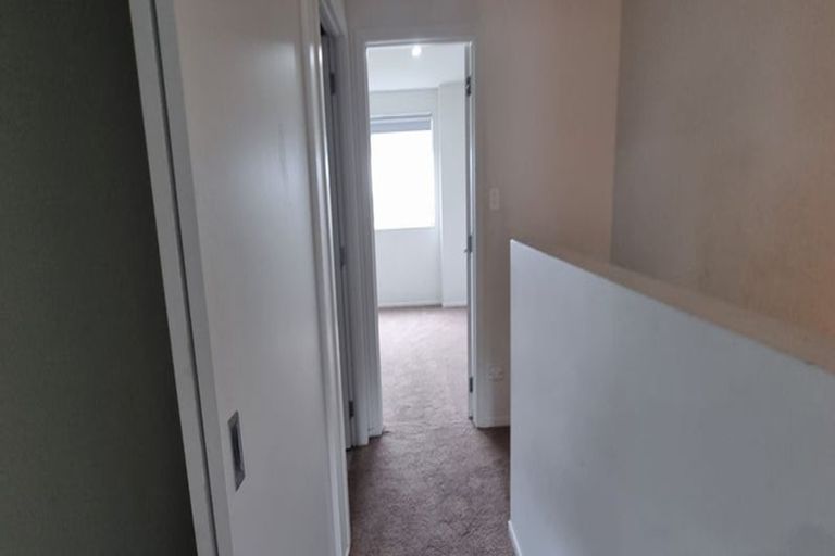 Photo of property in 37 Marumaru Lane, Manurewa, Auckland, 2102