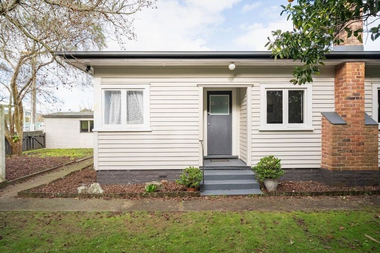 Photo of property in 1/21 Railway Street West, Papakura, 2110