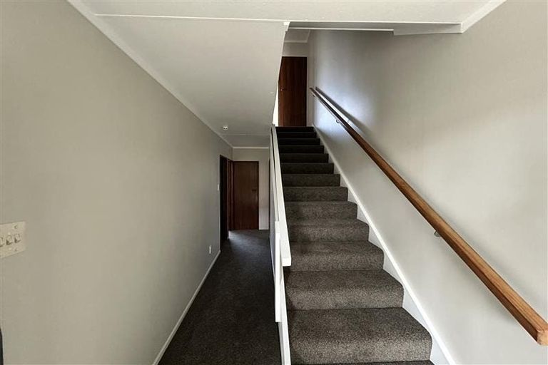 Photo of property in 2/88 Victoria Avenue, Palmerston North, 4410