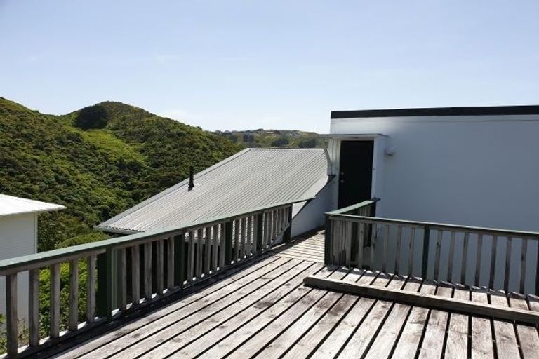 Photo of property in 3/4 Narbada Crescent, Khandallah, Wellington, 6035