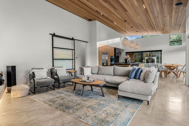 Photo of property in 15 Edgewater Place, Matapouri, Whangarei, 0173