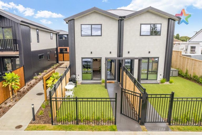 Photo of property in 2/11 Macky Street, Taita, Lower Hutt, 5011