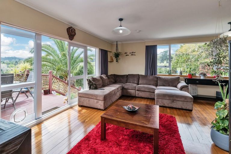Photo of property in 16 Onerahi Road, Onerahi, Whangarei, 0110