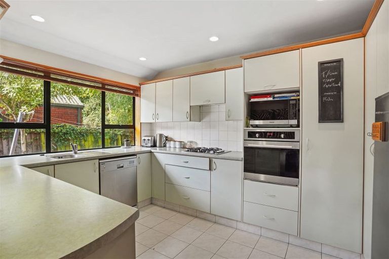 Photo of property in 440a Papanui Road, Strowan, Christchurch, 8052