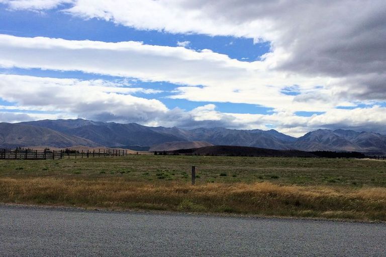 Photo of property in 10 The Drive, Twizel, 7999