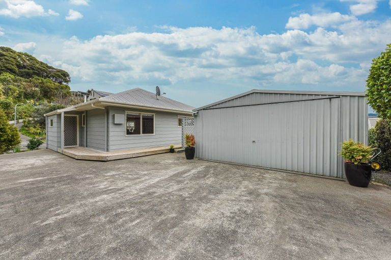 Photo of property in 22 Amelia Crescent, Waikawa, Picton, 7220