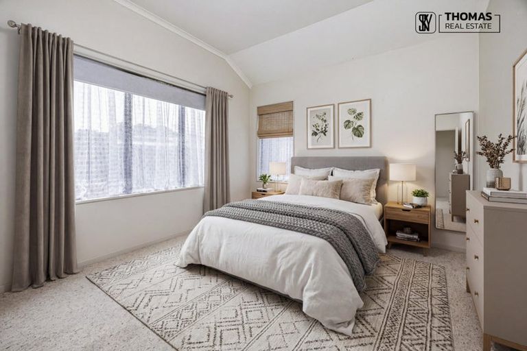 Photo of property in 14 Secoia Crescent, Mangere, Auckland, 2022