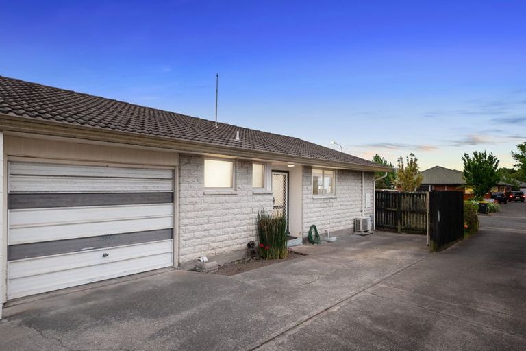 Photo of property in 1/15 Peverel Street, Riccarton, Christchurch, 8011