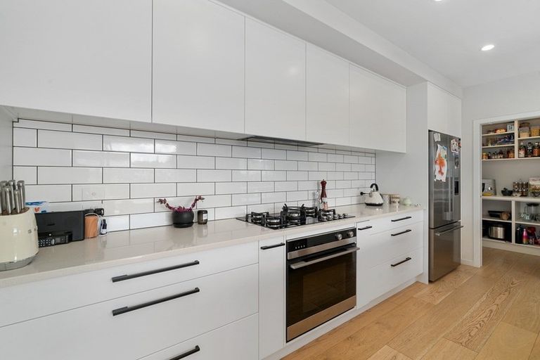 Photo of property in 63 Minaret Ridge, Wanaka, 9305