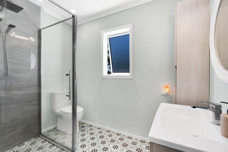 Photo of property in 151 Ngamotu Road, Spotswood, New Plymouth, 4310