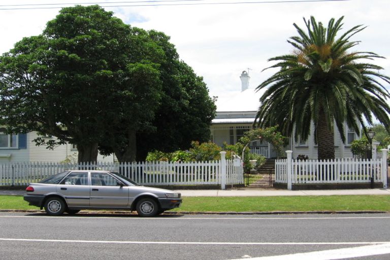 Photo of property in 55 Old Mill Road, Grey Lynn, Auckland, 1021