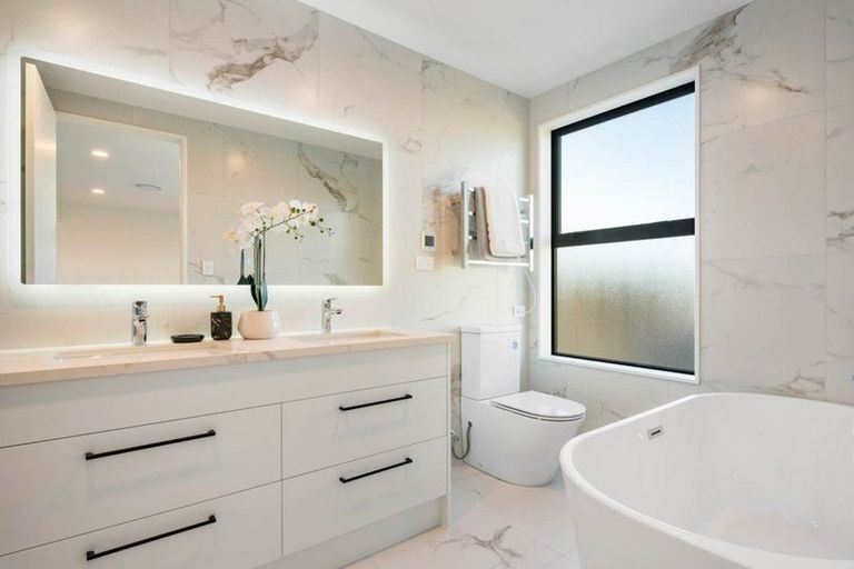 Photo of property in 25c Lomond Street, Takapuna, Auckland, 0622