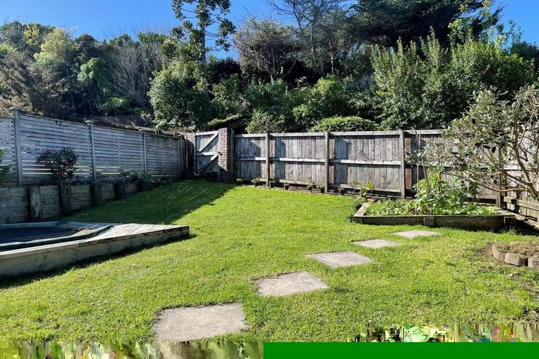 Photo of property in 49a Wyoming Avenue, Murrays Bay, Auckland, 0630