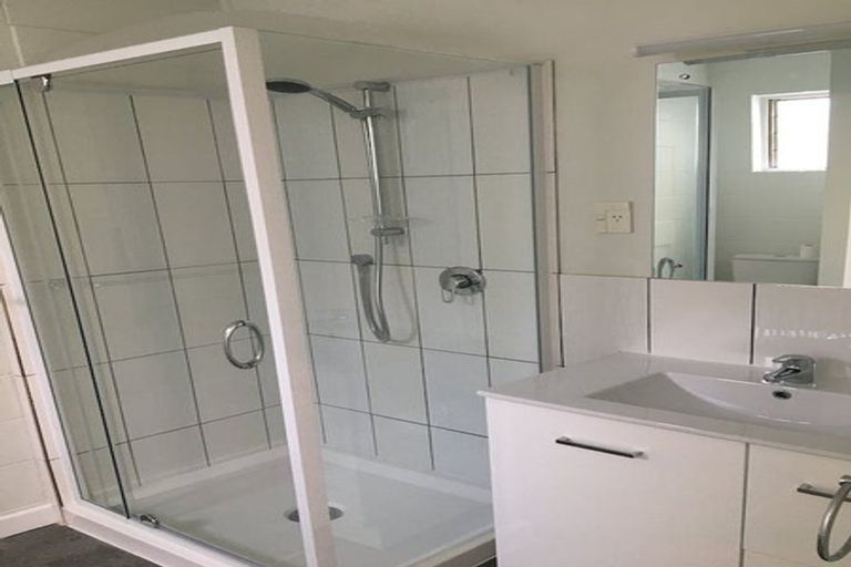 Photo of property in 1/12a Victoria Avenue, Whakatane, 3120