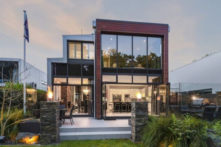 Photo of property in 4 Millbank Lane, Merivale, Christchurch, 8014