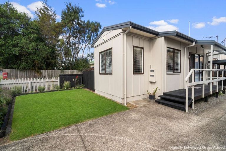 Photo of property in 30b Robinson Avenue, Holdens Bay, Rotorua, 3010