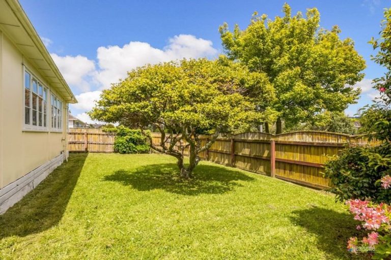 Photo of property in 1/367 Cambridge Terrace, Naenae, Lower Hutt, 5011