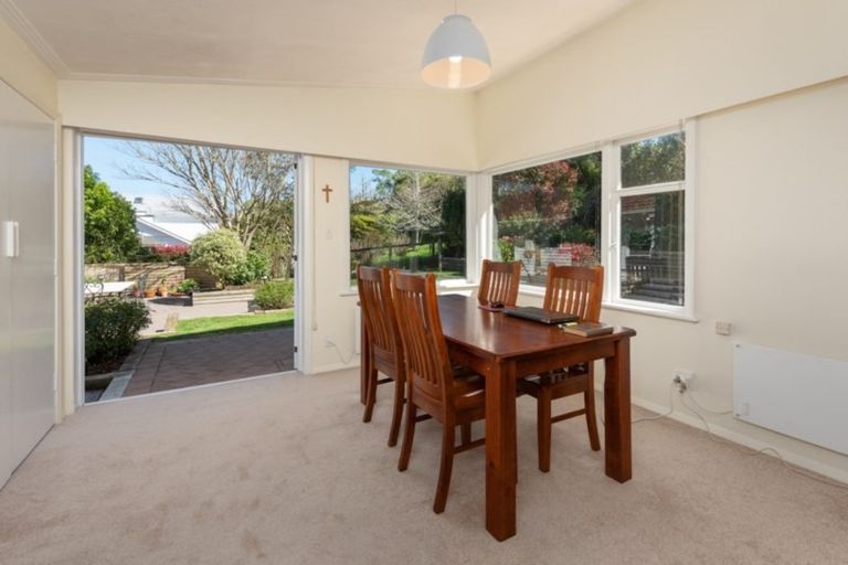 Photo of property in 52 Homewood Avenue, Karori, Wellington, 6012