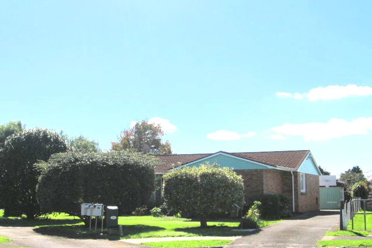 Photo of property in 14 Holden Place, Manukau, Auckland, 2025