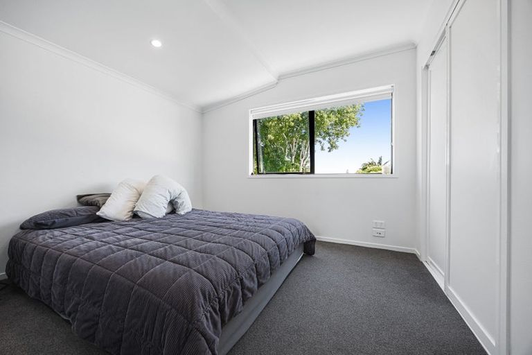 Photo of property in 500f Te Atatu Road, Te Atatu Peninsula, Auckland, 0610