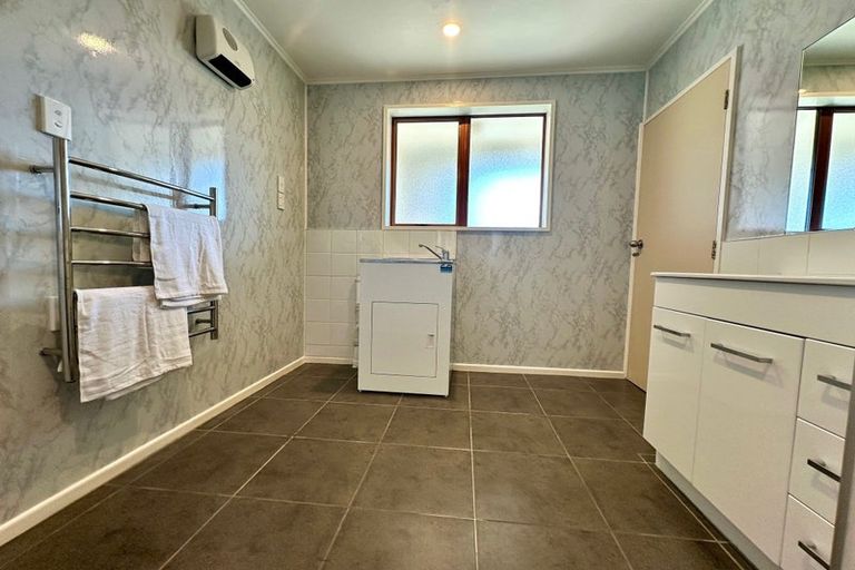 Photo of property in 4 Douglas Street, Balclutha, 9230