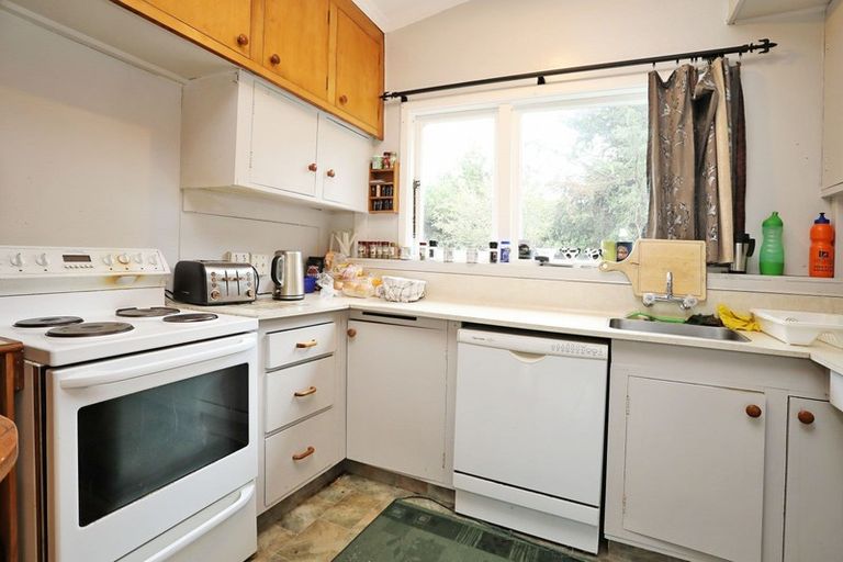 Photo of property in 898 Bluff Highway, Woodend, Invercargill, 9877