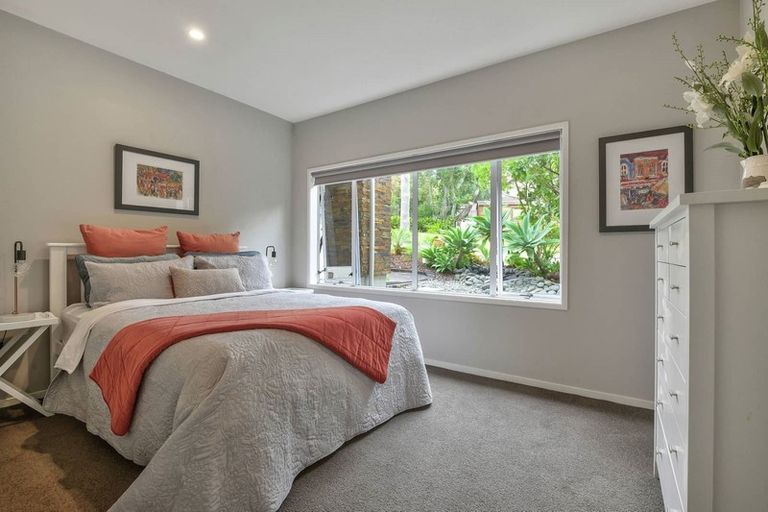 Photo of property in 33b Bleakhouse Road, Howick, Auckland, 2014