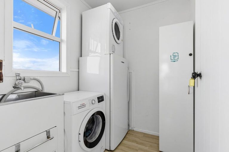 Photo of property in 27 Young Street, Morrinsville, 3300