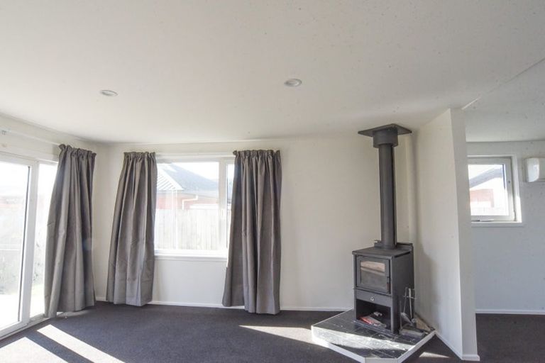 Photo of property in 316 Waterloo Road, Islington, Christchurch, 8042