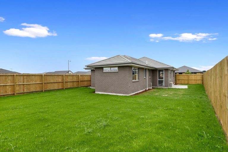 Photo of property in 52 Lucca Crescent, Rolleston, 7615