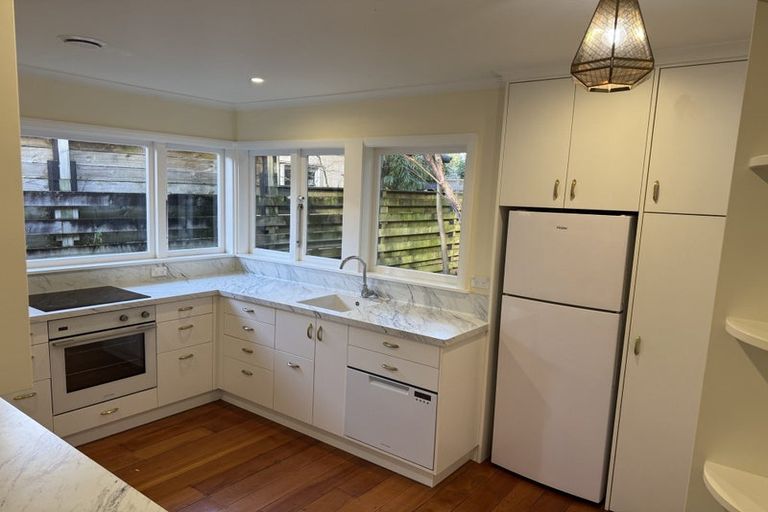 Photo of property in 65 Manawatu Street, Hokowhitu, Palmerston North, 4410