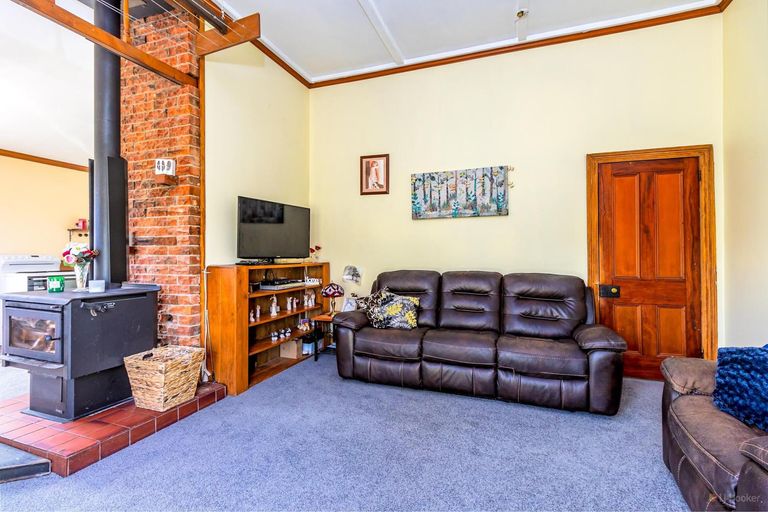 Photo of property in 70 Parsonage Road, Waimate, 7978