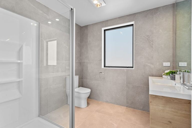 Photo of property in 42 Boyes Avenue, Whenuapai, Auckland, 0618