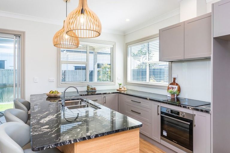 Photo of property in 29a Parata Street, Waikanae, 5036