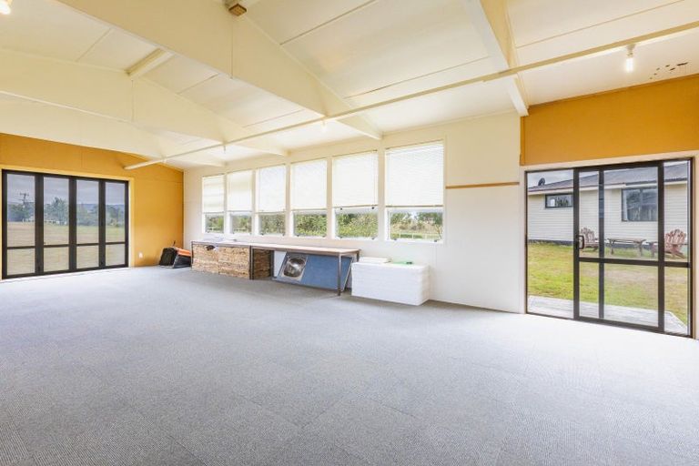 Photo of property in 245 Te Uri Road, Mangaorapa, Porangahau, 4291