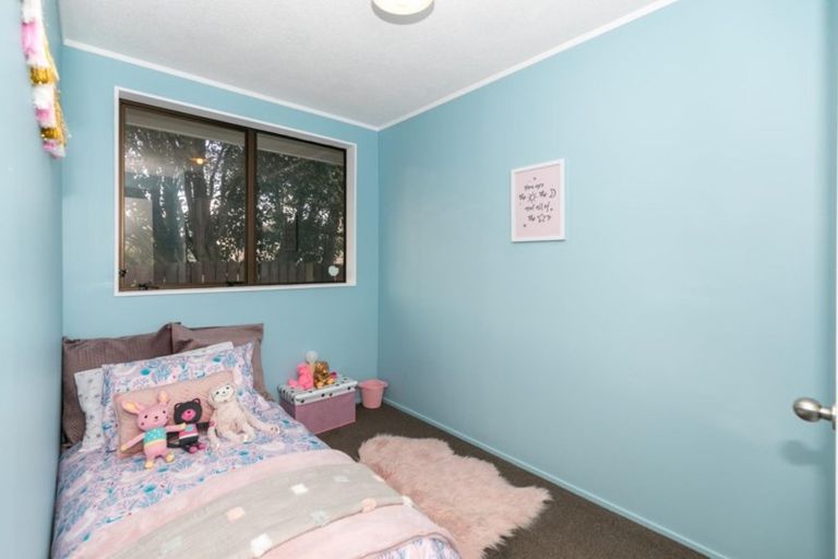 Photo of property in 4b Kentucky Crescent, Nawton, Hamilton, 3200