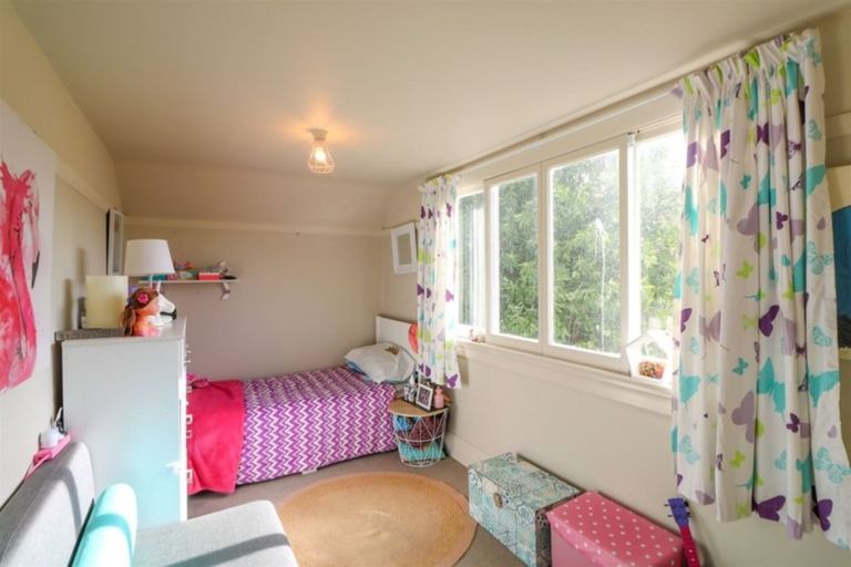 Photo of property in 2/11 Selwyn Street, Maori Hill, Timaru, 7910