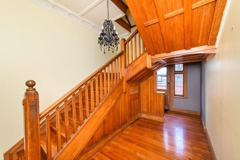 Photo of property in 348 College Street, West End, Palmerston North, 4410