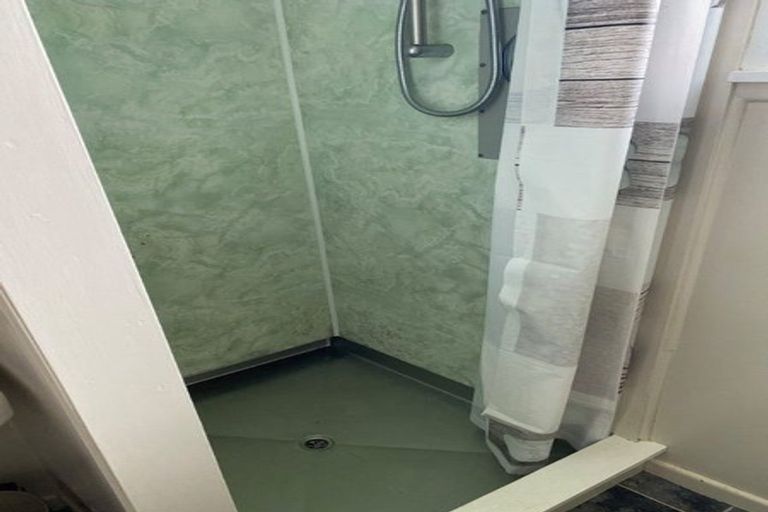 Photo of property in 21a Tuhikaramea Road, Dinsdale, Hamilton, 3204