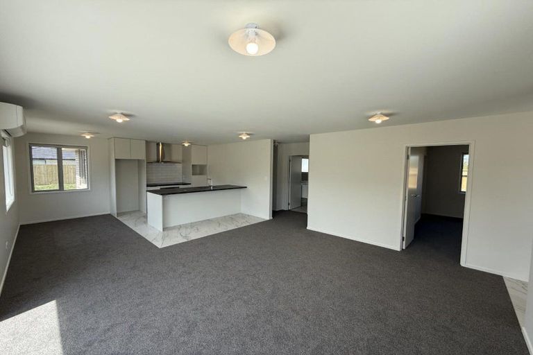 Photo of property in 5 Atea Place, Hawera, 4610