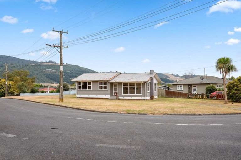 Photo of property in 3 Frank Street, Koutu, Rotorua, 3010
