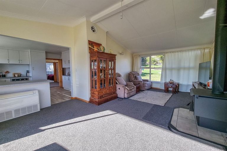 Photo of property in 33 Halsey Street, Clinton, 9534