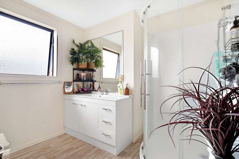 Photo of property in 50b Pohutukawa Drive, Owhata, Rotorua, 3010