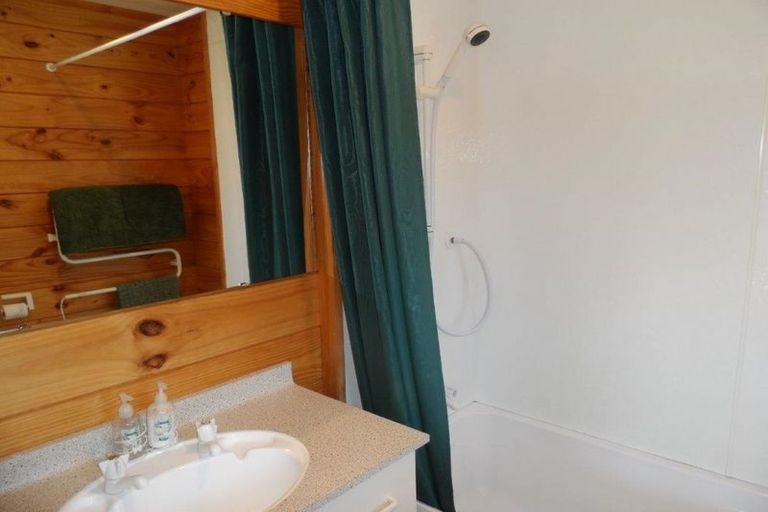 Photo of property in 5 Mackenzie Street, Lake Tekapo, 7999