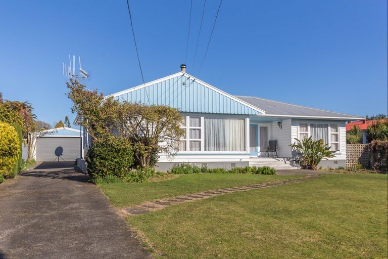Photo of property in 4 Highfield Place, Levin, 5510