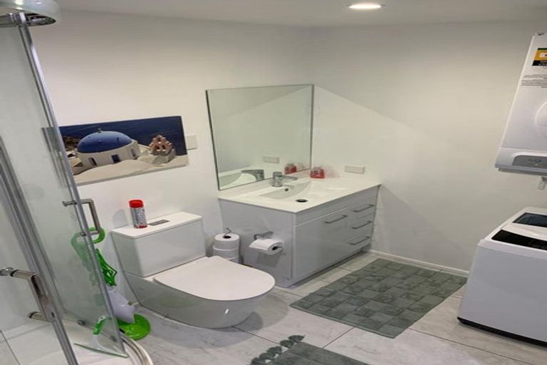 Photo of property in 330 Glenvar Road, Torbay, Auckland, 0630